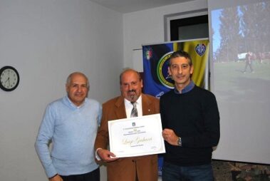 Carbonari e Dobosz premiano Gasbarri
