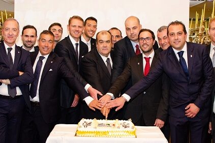 Taglio della torta con il CDS