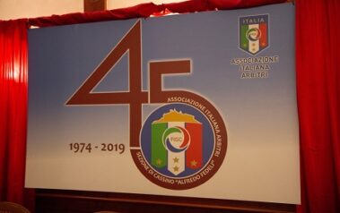 il nuovo tabellone con il logo del 45° anniversario della Sezione