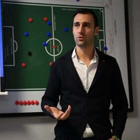 Maggioni durante la riunione