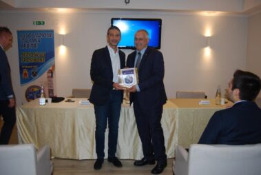 Omaggi tra Dobosz e Iaboni