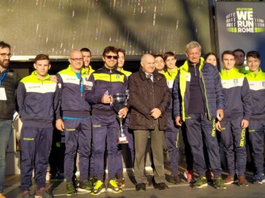 La Sezione di Nocera Inferiore premiata come gruppo con più atleti al traguardo;